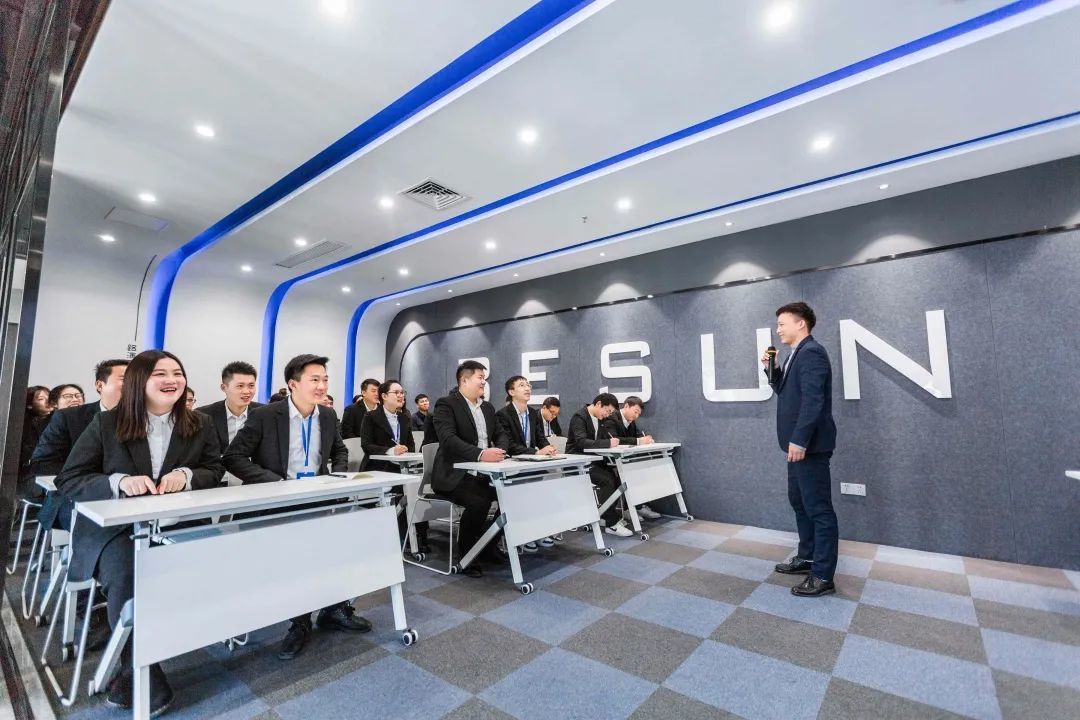 賦能企業(yè)數(shù)字化 北盛科技攜手華商德瑞實現(xiàn)APP一期應(yīng)用成功上架